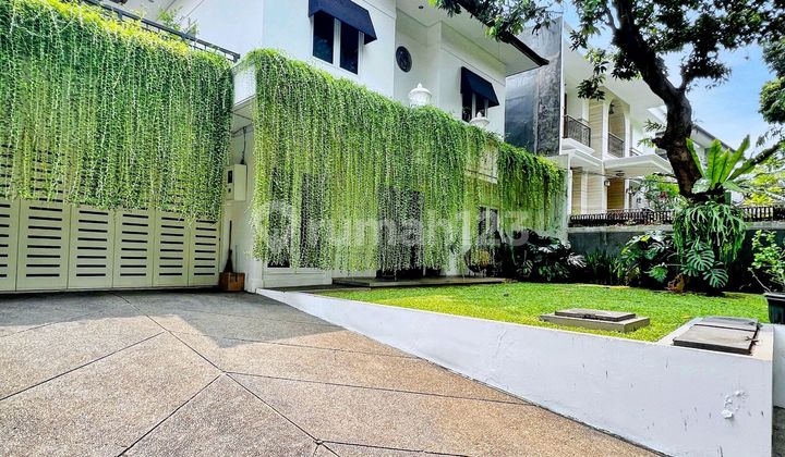 For Sale Rumah Kebayoran Baru Lokasi Strategis