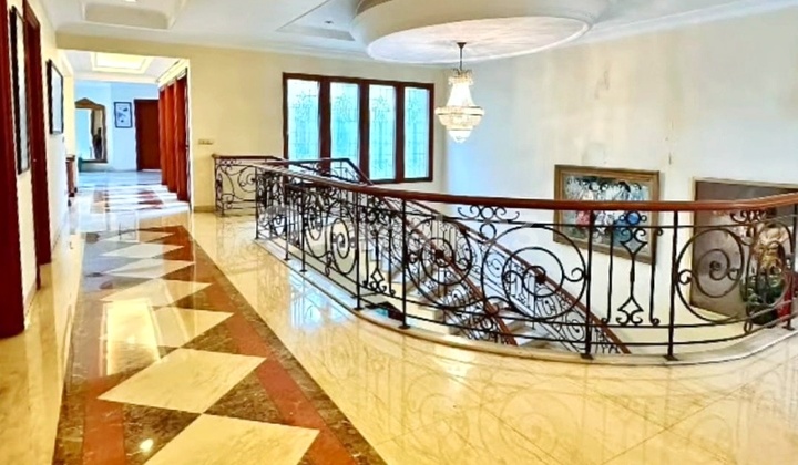 For Sale House in Menteng Dalam Ring 1 Near Jalan Cendana 2