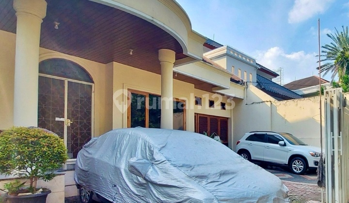 For Sale Dijual Rumah di Area Senopati Kebayoran Baru