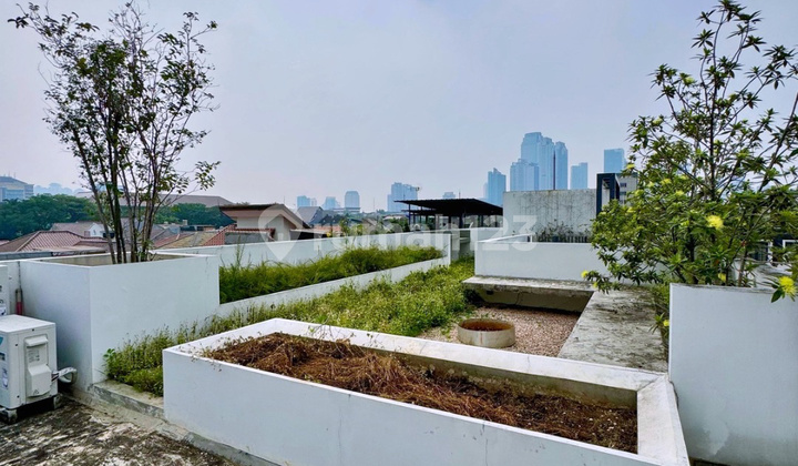 For Sale Dijual Rumah Siap Huni di Kebayoran Baru For Sale Dijual Rumah Siap Huni di Kebayoran Baru