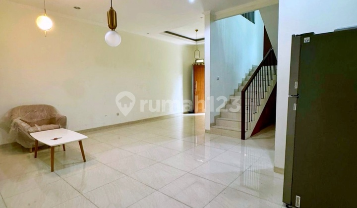For Rent House in Pondok Indah Area Jakarta 2