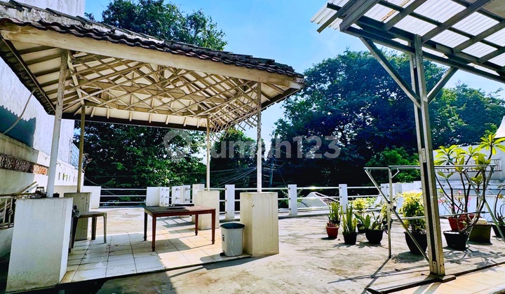 For Sale Former Restaurant / Commercial Space in Lebak Bulus