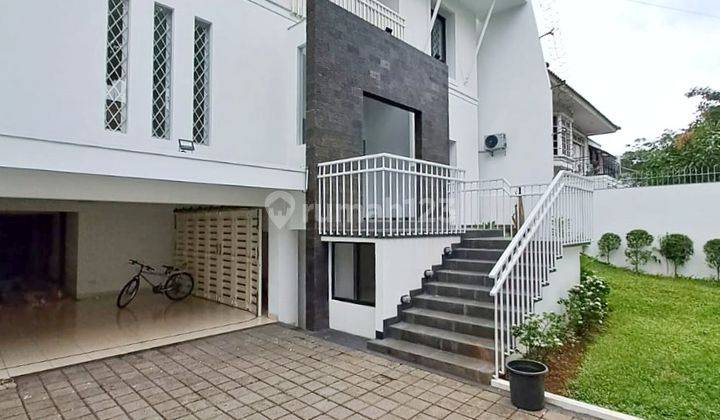 For Rent Senopati Kebayoran Baru Modern Home Rumah di Senopati SHM 1