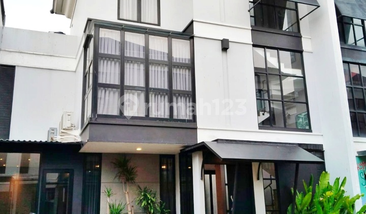 For Sale Rumah Mewah Asri Di Kawasan Kemang - Jeruk Purut For Sale Rumah Mewah Asri Di Kawasan Kemang - Jeruk Purut