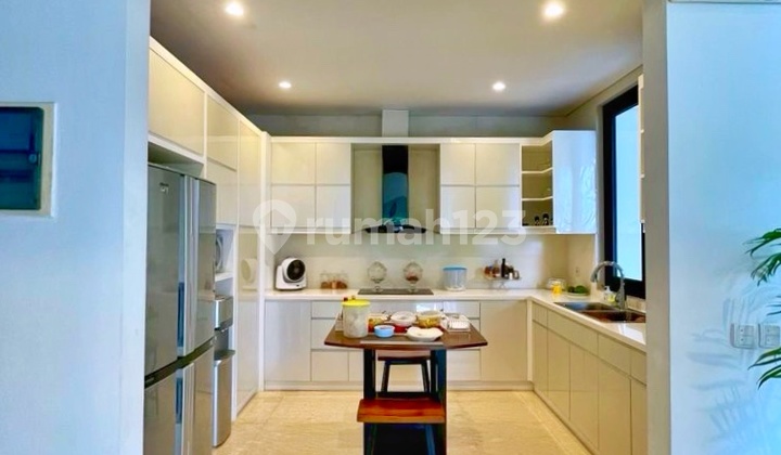 For Rent Modern House in Cilandak Area 2