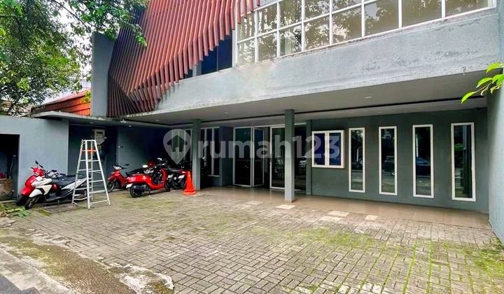 For Sale Dijual Bangunan Komersil Ruang Usaha di Area Kebayoran Baru For Sale Dijual Bangunan Komersil Ruang Usaha di Area Kebayoran Baru