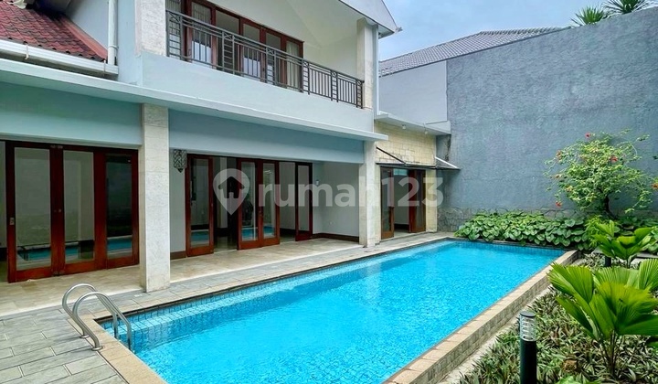 For Sale Dijual Rumah di Area Dharmawangsa Kebayoran Baru