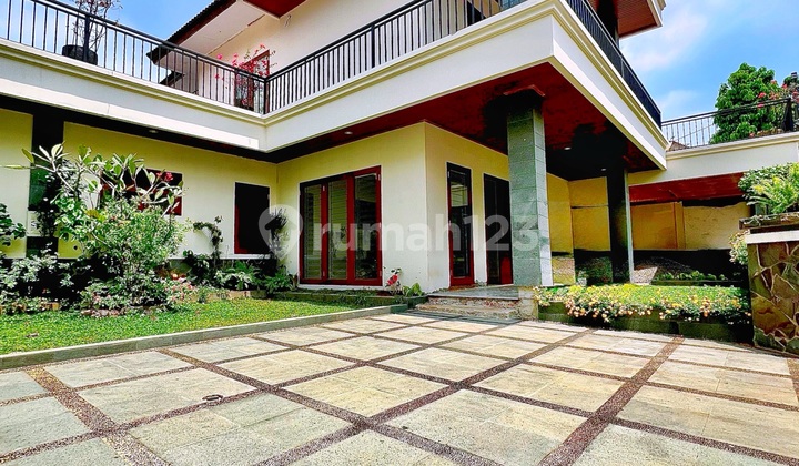 For Sale Modern Classic House in Cilandak Area