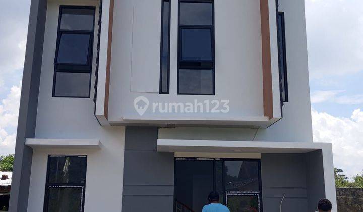 Rumah di Jl raya WIBAWA MUKTI KERANGGAN BEKASI OHANA SHM 1