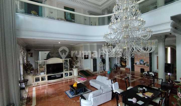 Rumah Sunter Bagus Dalam Komplek Mewah