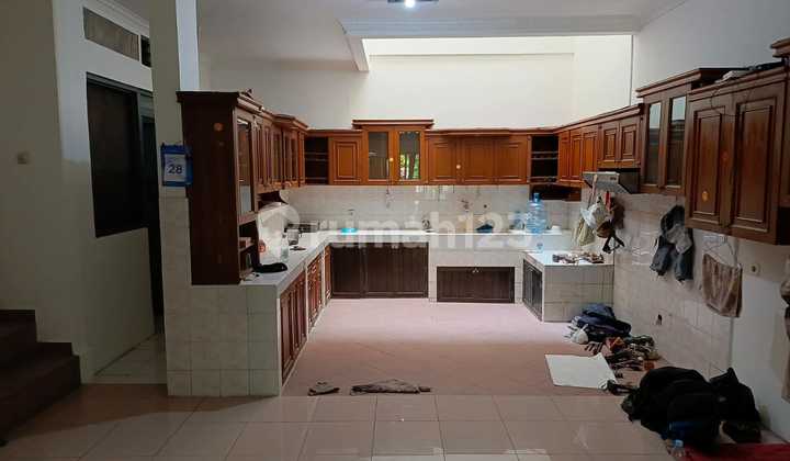 Rumah Sunter Hadap Selatan Rumah Sunter Hadap Selatan