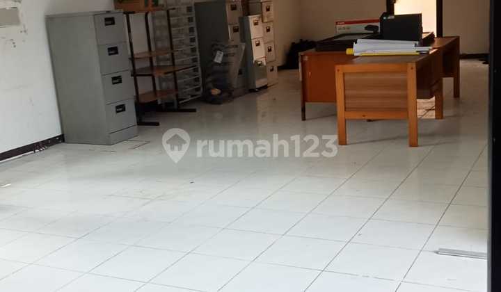 Arteri Kedoya Long Road House