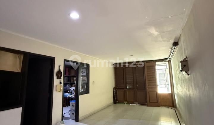 Rumah Manyar Permai Furnish 2