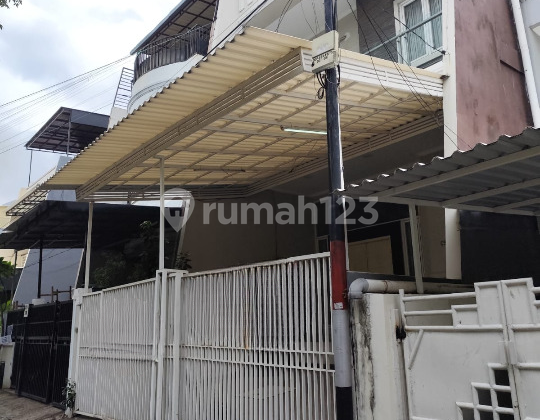 Sunter House Facing North 1