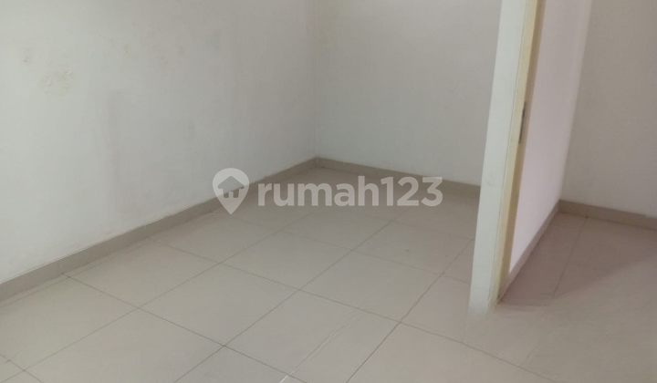 East-facing Sunter House East-facing Sunter House