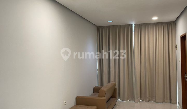 Rumah Sunter Semi Furnish