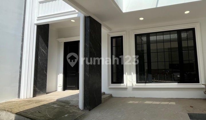 Rumah Sunter Hadap Timur