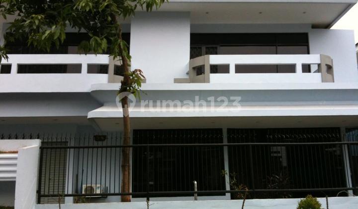 Rumah Kuningan Timur 2