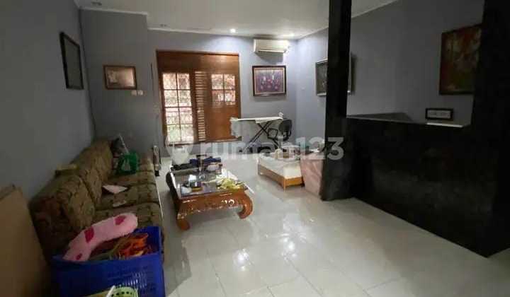 Rumah Meruya Selatan 2