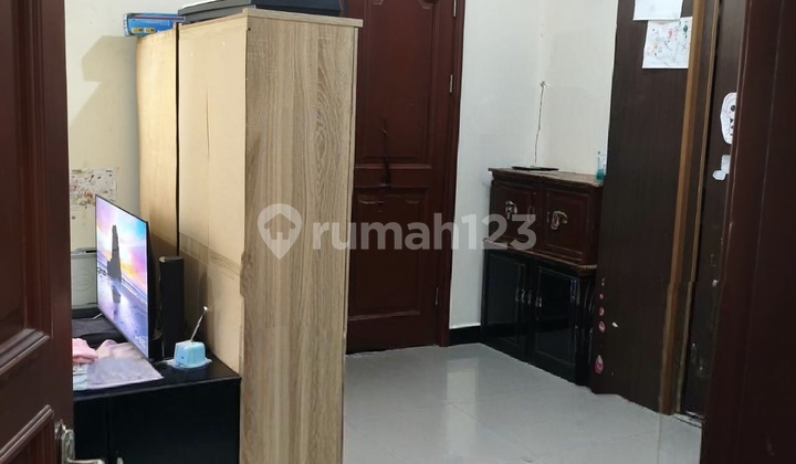 Rumah Sunter Hadap Timur Rumah Sunter Hadap Timur