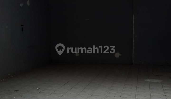 Arteri Kedoya Long Road House