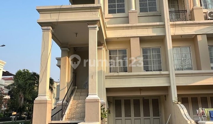 Rumah Hoek 3Lt Di Gading Grande, 5 Menit Ke Mall Kelapa Gading