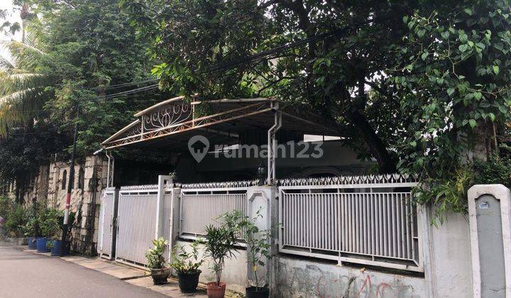 Rumah Luas 2 Lantai di Mesjid Bendungan, Cawang, Kramat Jati 1