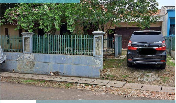 Rumah Pinggir Jalan, Luas, Dekat Tol Bambu Apus, Jakarta Timur 1