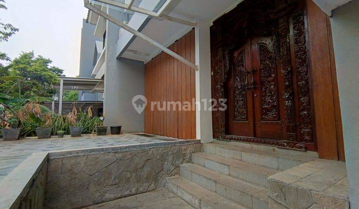 Rumah 2 Lantai di Kebayoran Symphony Bintaro, Tangerang Selatan 2