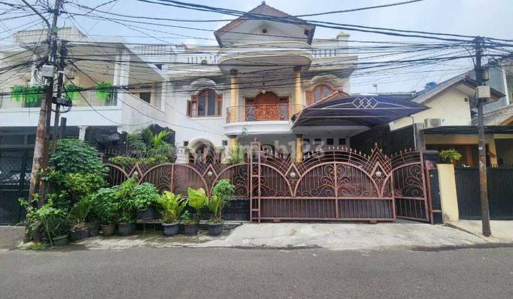 Rumah 2 Lantai di Manggarai, Tebet Dekat Kokas Dan Stasiun Tebet  1