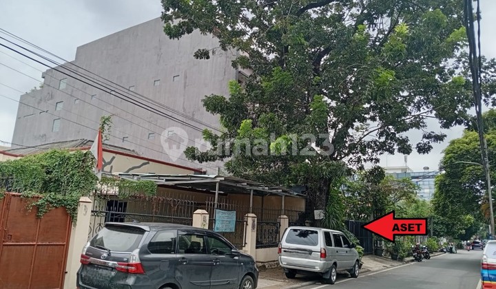 3.5-Story Boarding House in Tanah Abang, A Step Away from Thamrin and SCBD 2