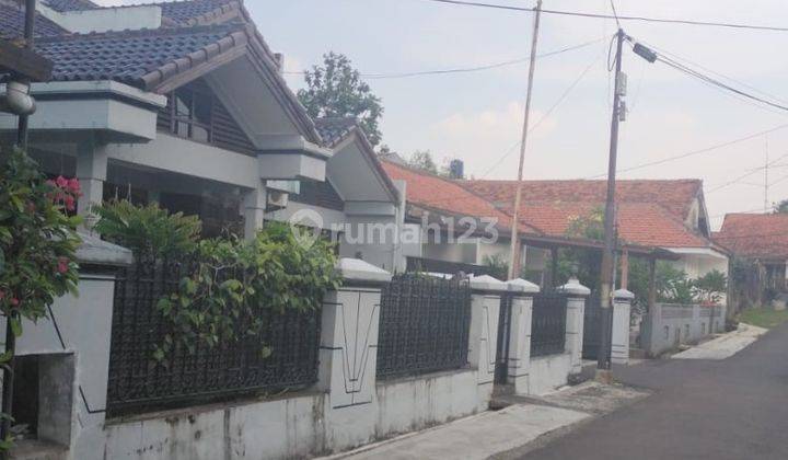 foto lainnya rumah di komplek dosen ui