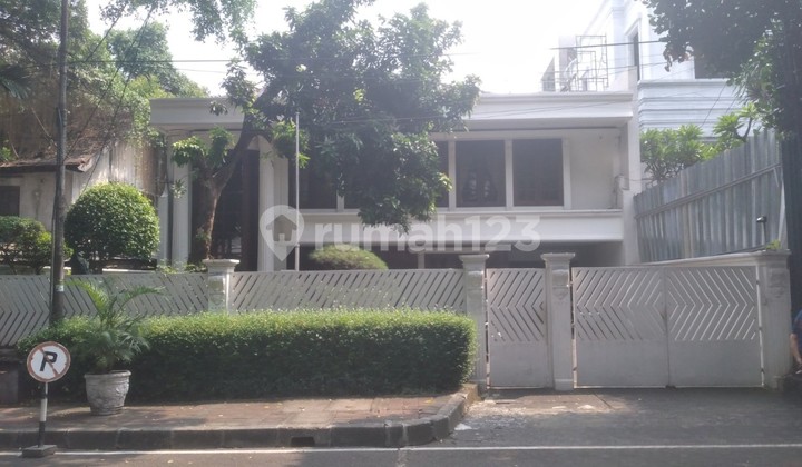 Rumah 2lt di Gondangdia Menteng, Hanya 12 Menit ke Tol Semanggi