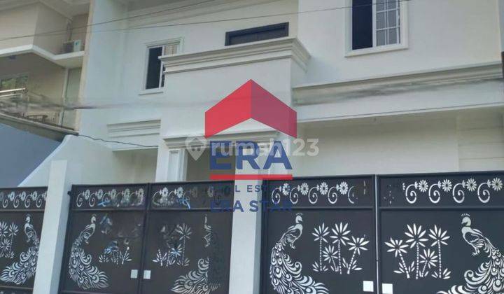 Rumah 2 Lantai Full Renov di Villa Melati Mas, Tangerang Selatan 2