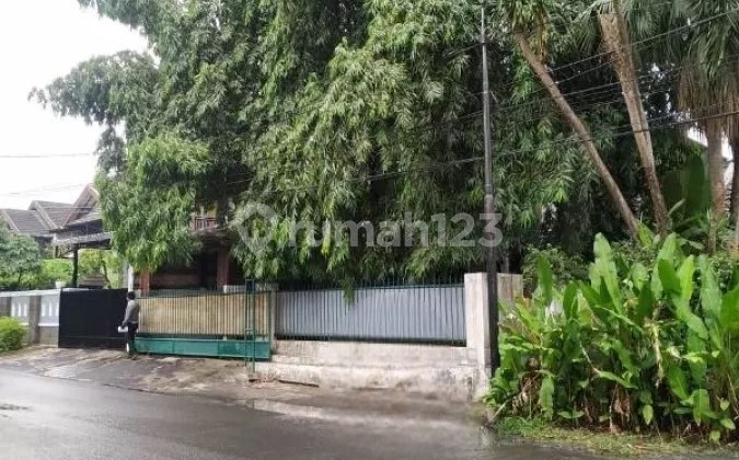Rumah 2Lt di Bintaro Utara Sektor 1, Selangkah ke Tol & Stasiun 2