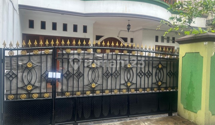 Rumah 2Lt di Kenanga Tanjung Barat, Selangkah ke Tol Jorr & KRL