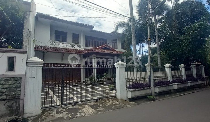 Rumah 2Lt di H Syahrin Gandaria Utara, Dekat Gandaria City & Scbd Rumah 2Lt di H Syahrin Gandaria Utara, Dekat Gandaria City & Scbd