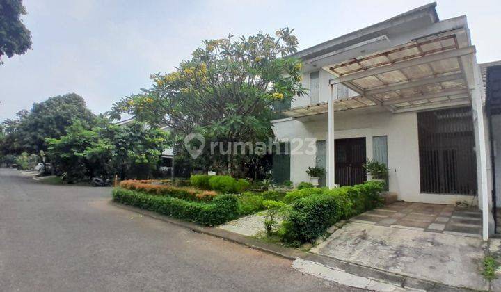 Rumah 2.5 Lantai Hoek di Cluster Sutera Feronia, Alam Sutera 2