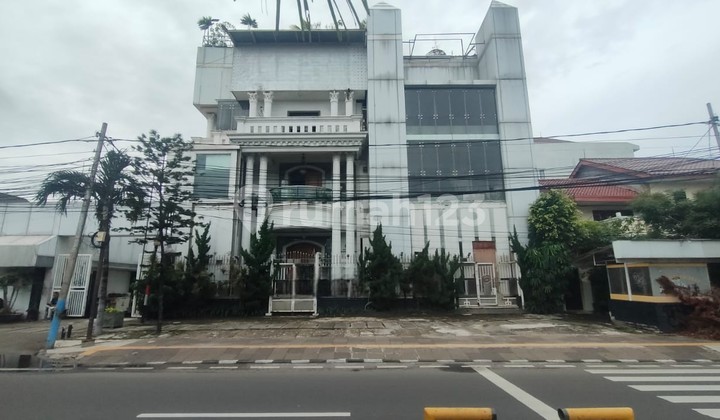 Gedung 4Lt, SHM di Cempaka Putih Barat, Selangkah ke Tol Pulomas Gedung 4Lt, SHM di Cempaka Putih Barat, Selangkah ke Tol Pulomas