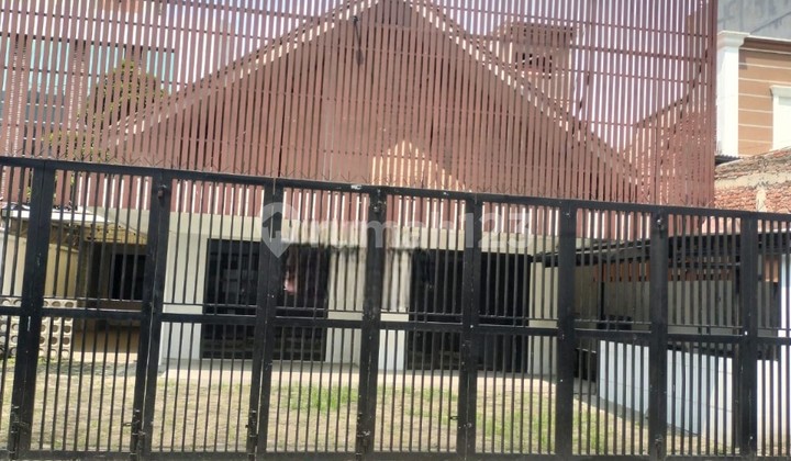 Rumah Cocok Usaha di Raden Saleh Senen, Selangkah ke Rscm & Ui Rumah Cocok Usaha di Raden Saleh Senen, Selangkah ke Rscm & Ui