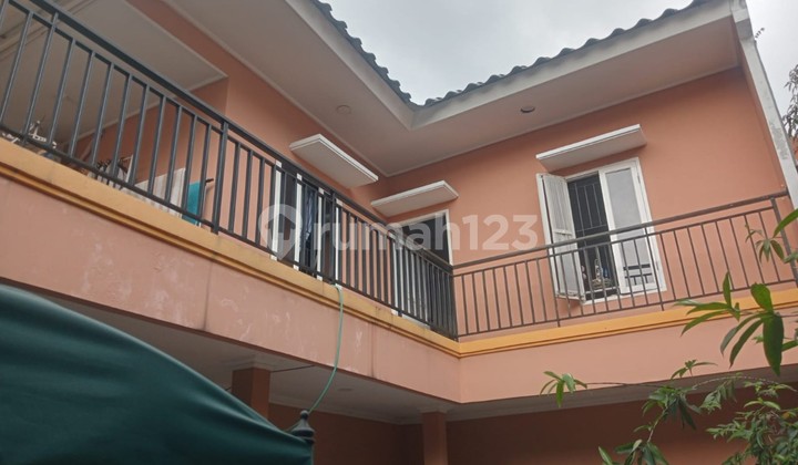 Rumah 2 Lantai di Cipulir, Hanya 10 Menit ke Tol Veteran 2