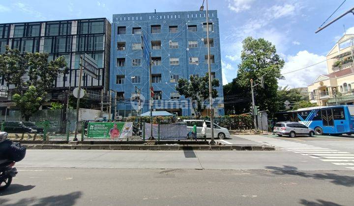 Gedung Hoek 6 Lantai di Setiabudi, Hanya 12 Menit Ke Tol Semanggi