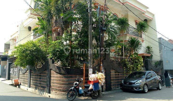 Rumah 2lt Hoek di Cengkareng Barat, 15 Menit Ke Tol Kayu Besar 2