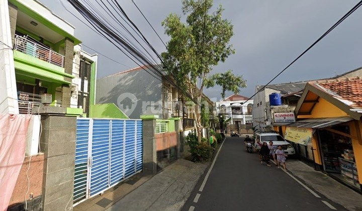 Rumah 3Lt di Anggrek Kebon Jeruk, Selangkah ke Binus & Senayan 2