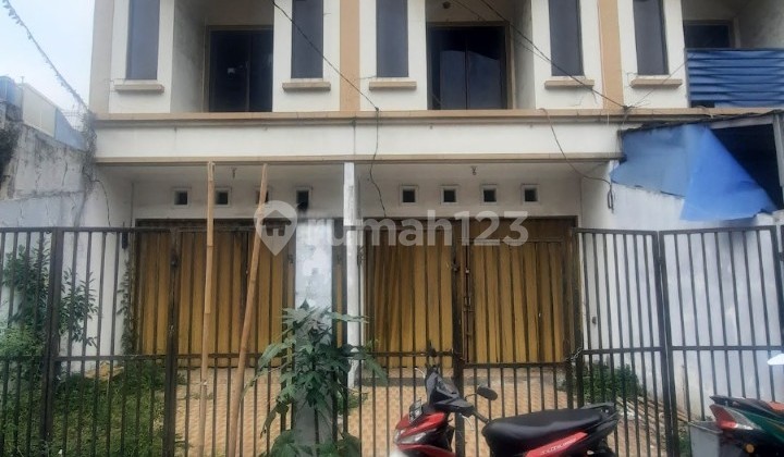Ruko Gandeng 3Lt di Batu Tulis Gambir, Selangkah ke Pecenongan