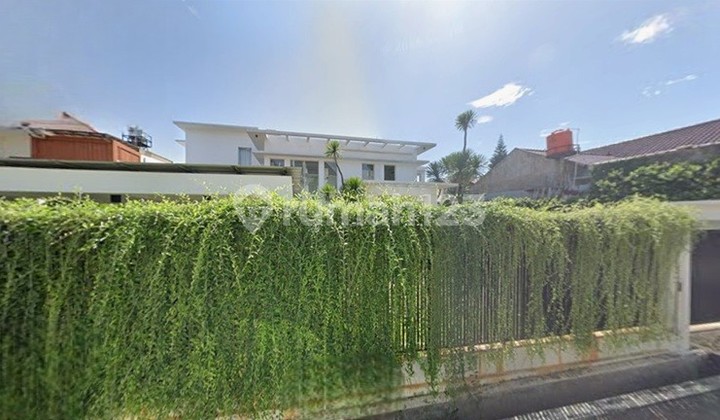 Rumah 2Lt, Private Pool di Ciganjur Jagakarsa, Dekat Tol Desari 2