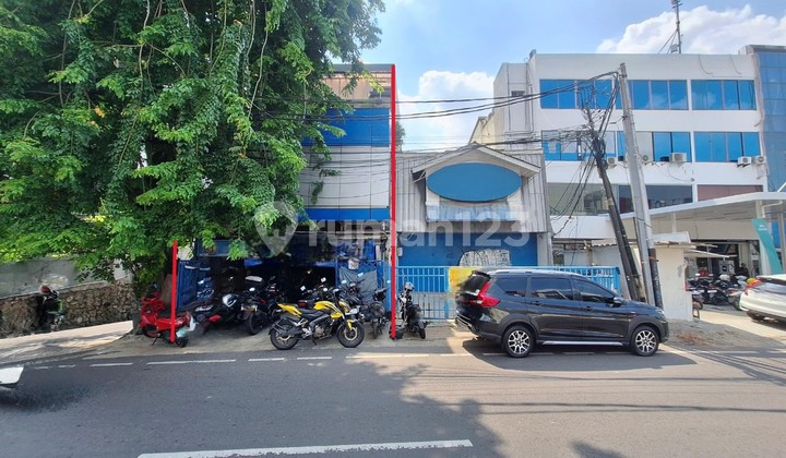 3-Storey Shop House & Boarding House Near Gandaria City & PIM at Arteri Pondok Indah