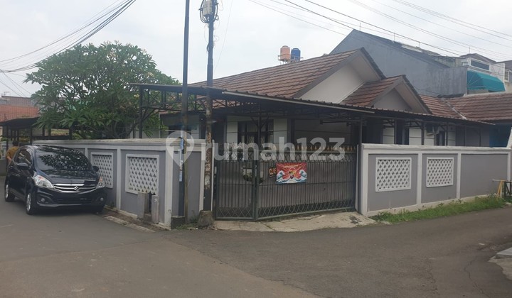Rumah Hoek di Pondok Permai Rempoa, Hanya 10 Menit ke Tol Jorr 2