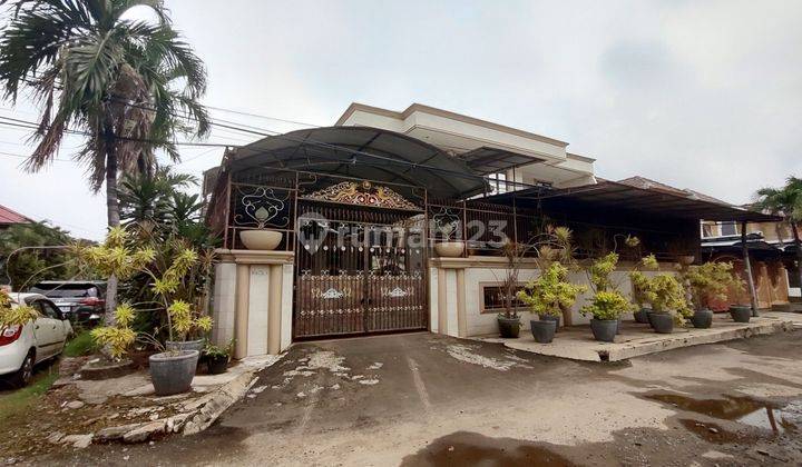 Rumah 2 Lantai di Taman Palem Lestari 1