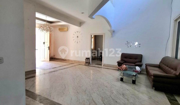 Rumah Hook Siap Huni di Lokasi Favourite Legenda Wisata Cibubur 2